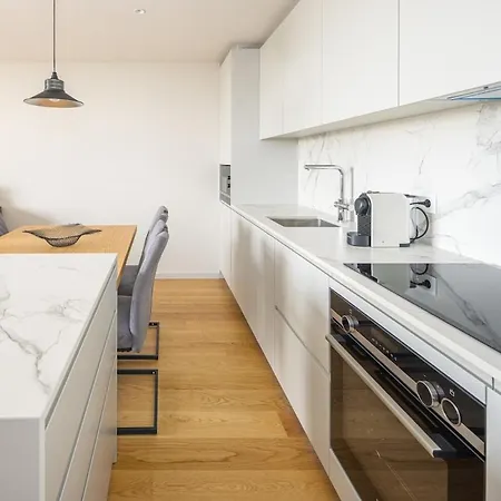 Gaia Land Sea View * Vila Nova de Gaia