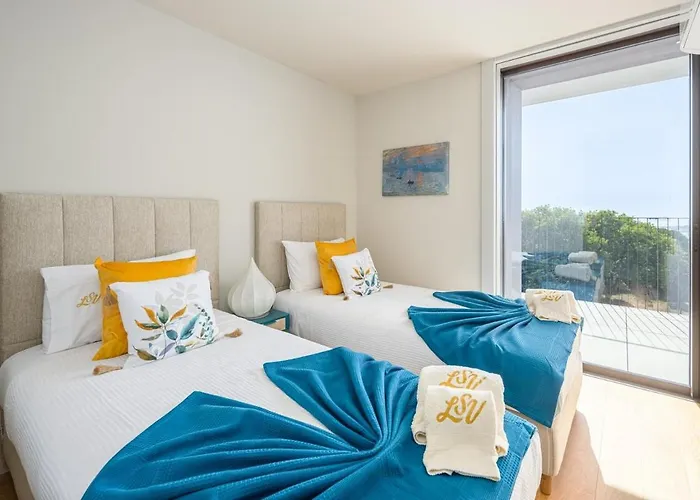 Gaia Land Sea View Apartament